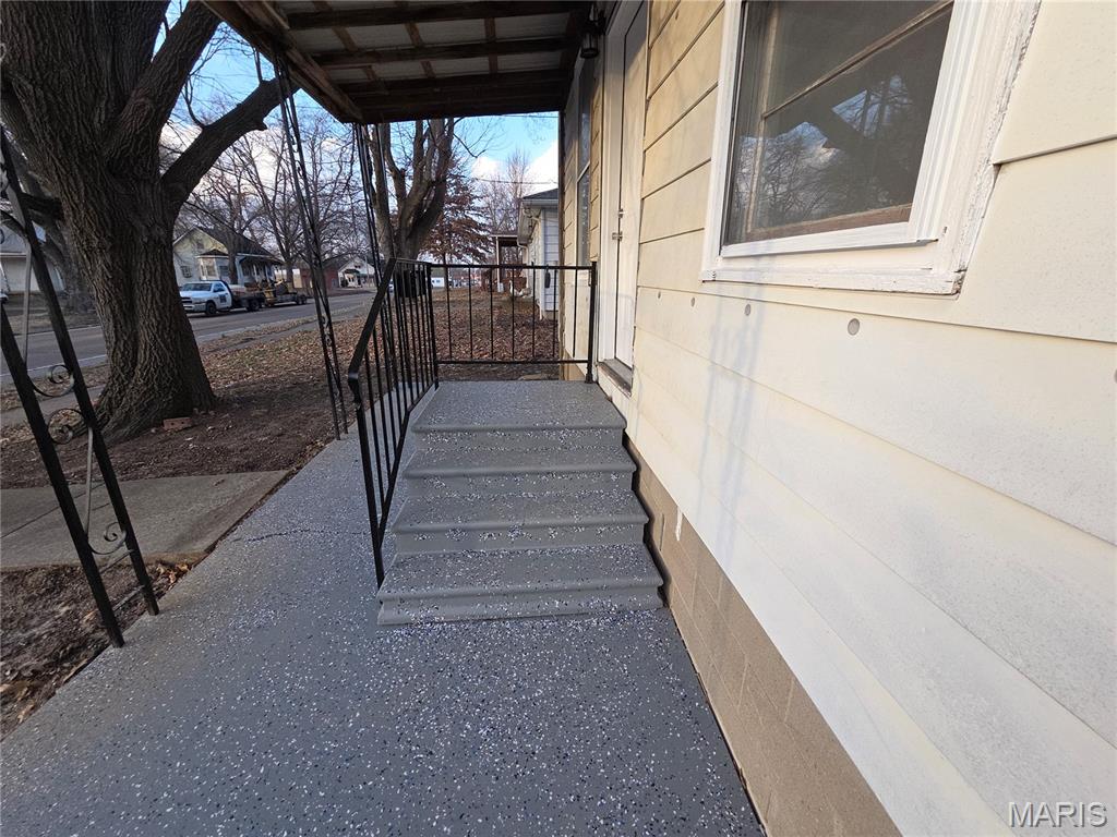 712 North Main Street Marissa, IL 62257 - Photo 5 of 53