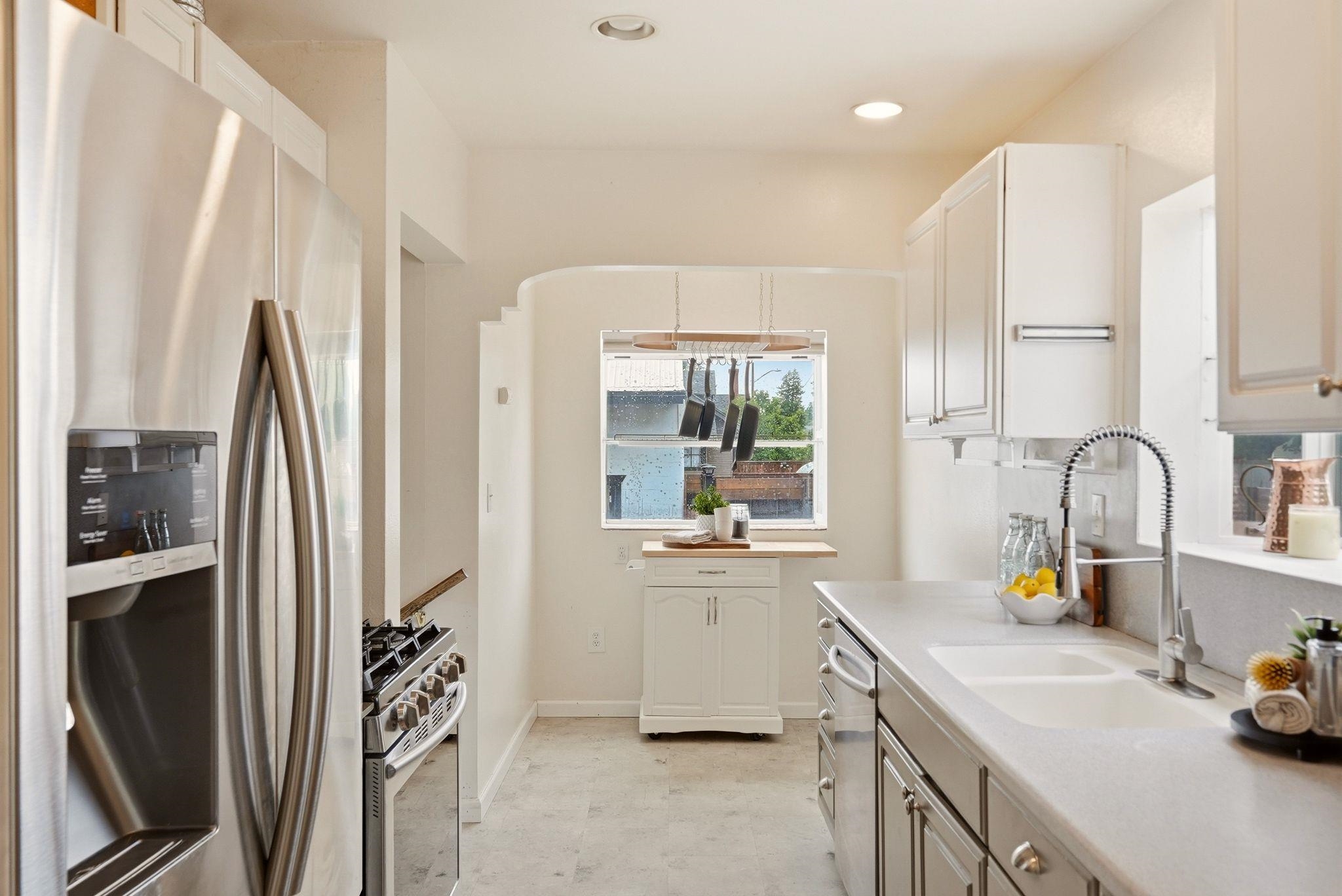 4227 North Post Street Spokane, WA 99205 - Photo 11 of 43