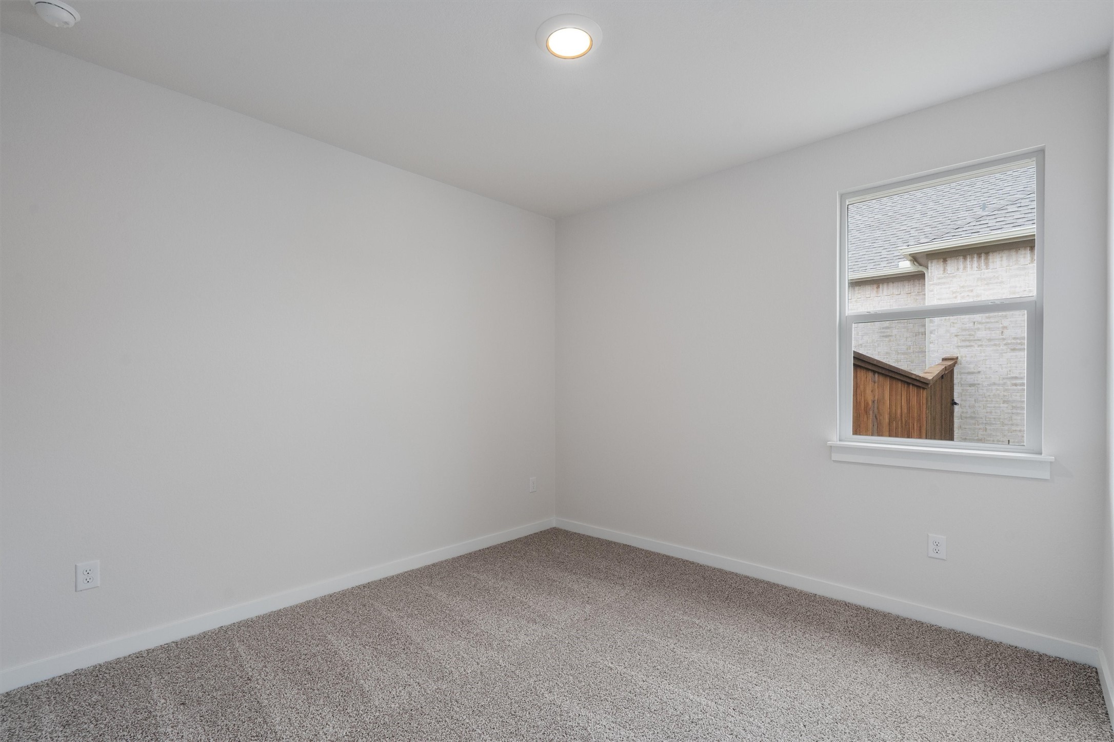 305 Barton Run Drive Georgetown, TX 78628 - Photo 12 of 20