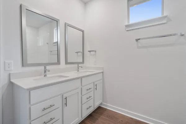 $2,300 | 305 Barton Run Drive, Georgetown, TX 78628