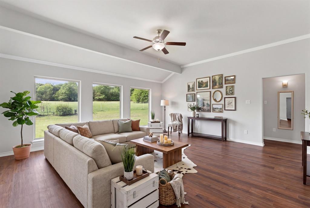 254 Jackson Road Whitewright, TX 75491 - Photo 18 of 40 Living space with fabulous views of pasture - virtual staging
