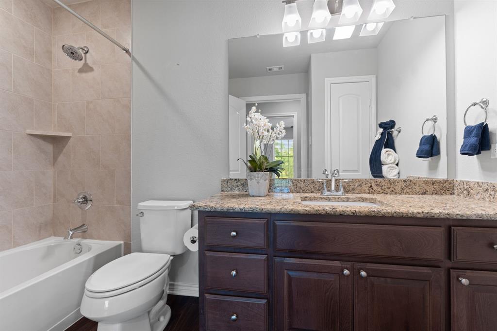 254 Jackson Road Whitewright, TX 75491 - Photo 33 of 40 Bathroom 2