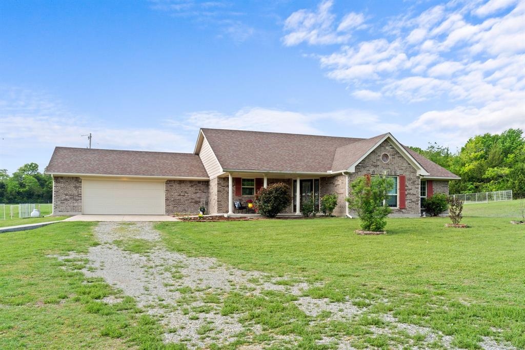 254 Jackson Road Whitewright, TX 75491 - Photo 10 of 40 Front view of home