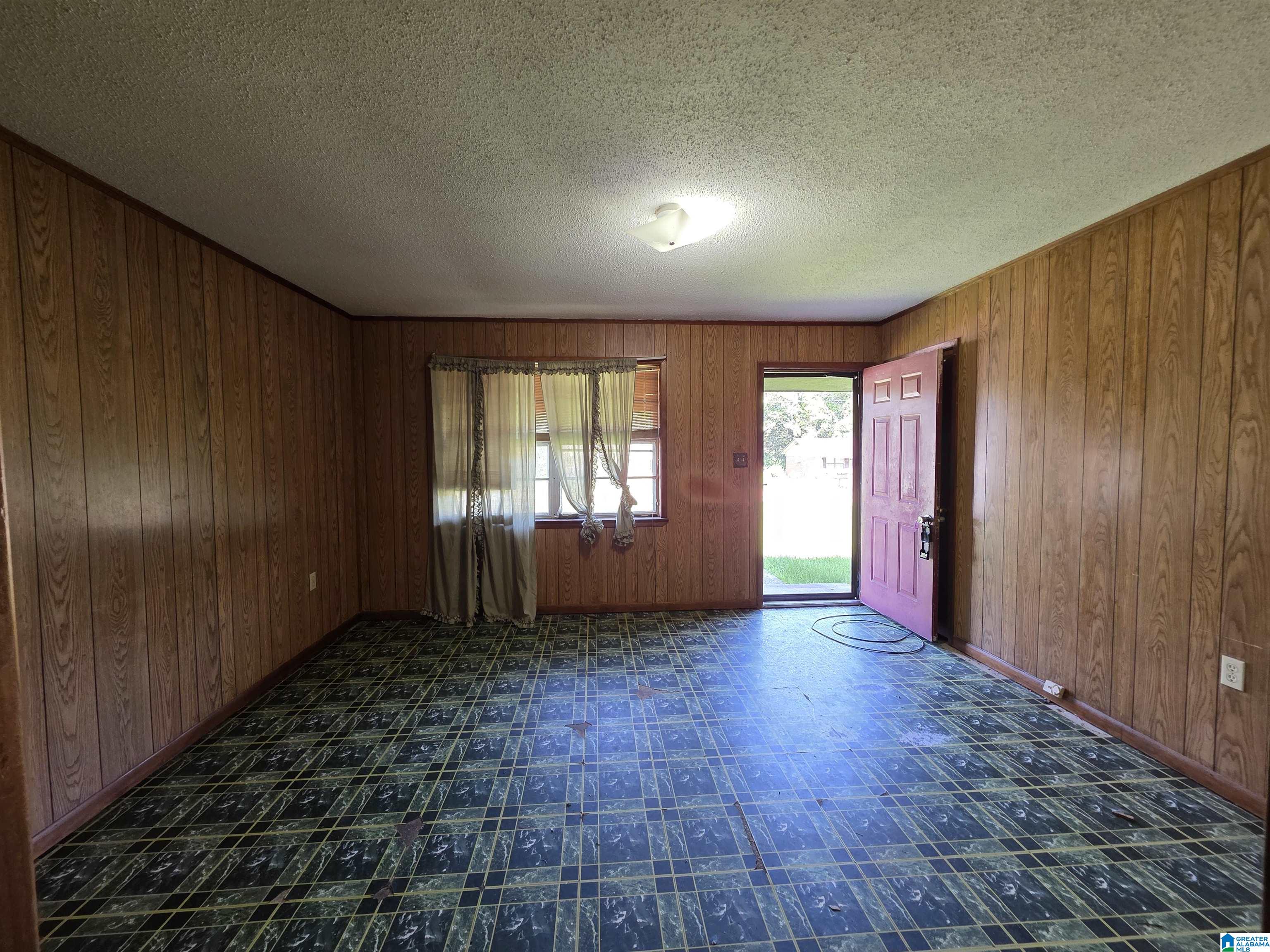 307 Earl Avenue Demopolis, AL 36732 - Photo 3 of 4