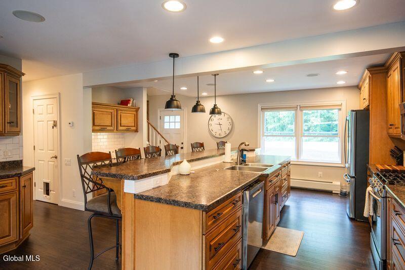 129 Pitcher Road Queensbury, NY 12804 - Photo 20 of 41 7NidNQUQ