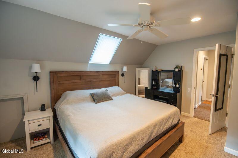 129 Pitcher Road Queensbury, NY 12804 - Photo 29 of 41 jYRchvDw