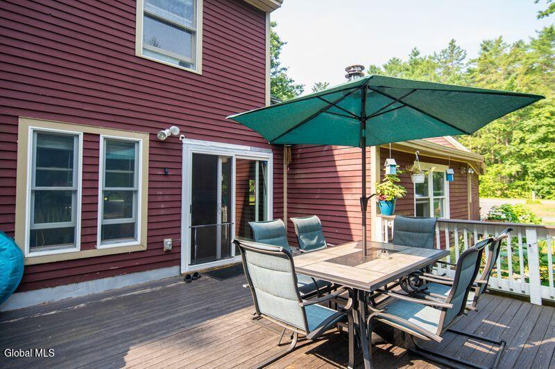 129 Pitcher Road Queensbury, NY 12804 - Photo 6 of 41 FOIyo7bA