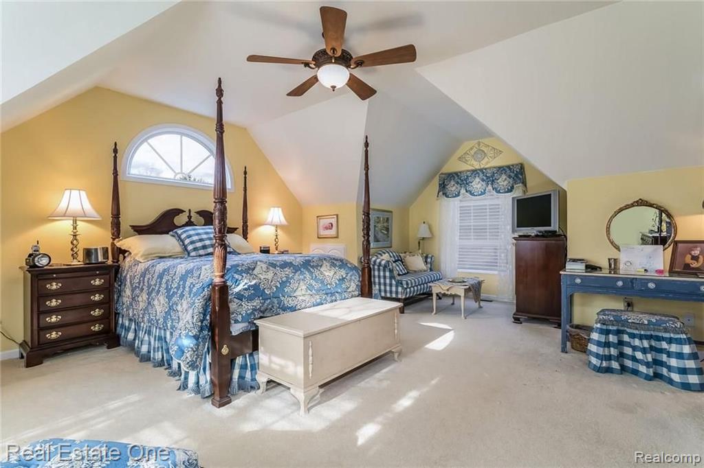 764 Leinster Road Rochester Hills, MI 48309 - Photo 24 of 46