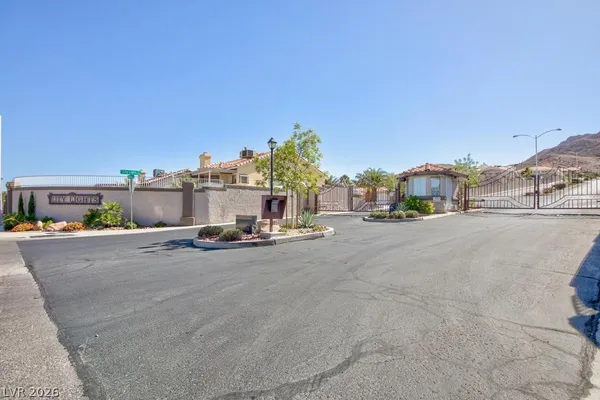 $2,200 | 1959 Racine Drive, Las Vegas, NV 89156