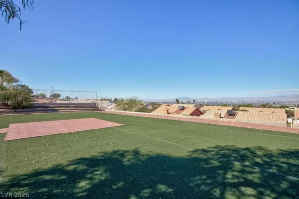 $2,200 | 1959 Racine Drive, Las Vegas, NV 89156