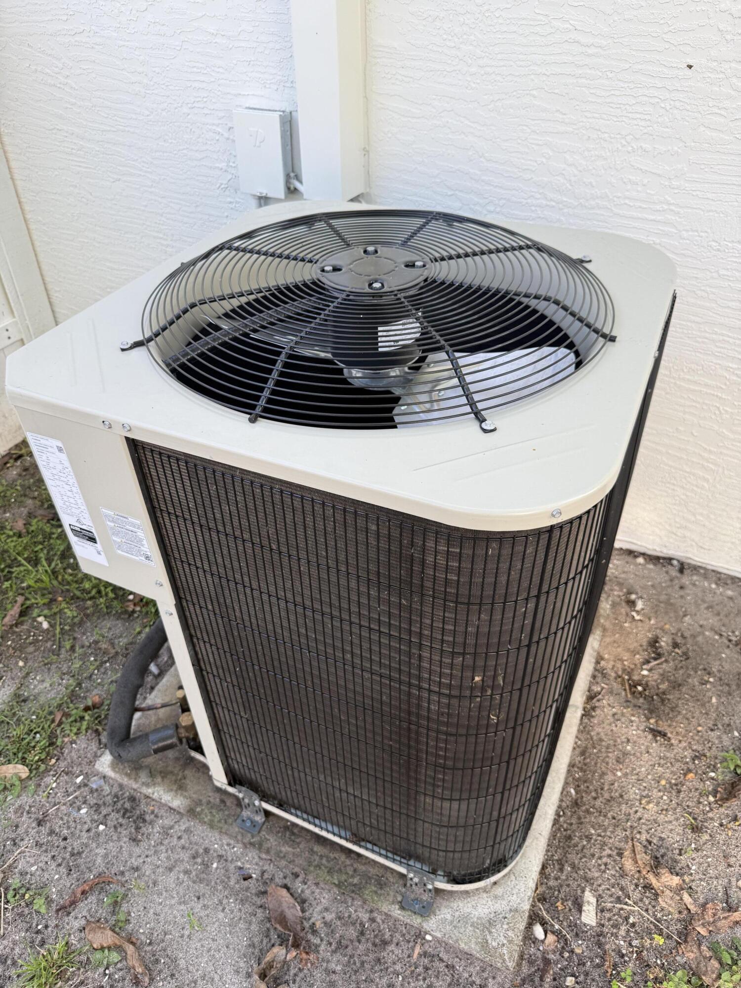 345 Pinehurst Road Palm Springs, FL 33461 - Photo 38 of 38 IMG_0947