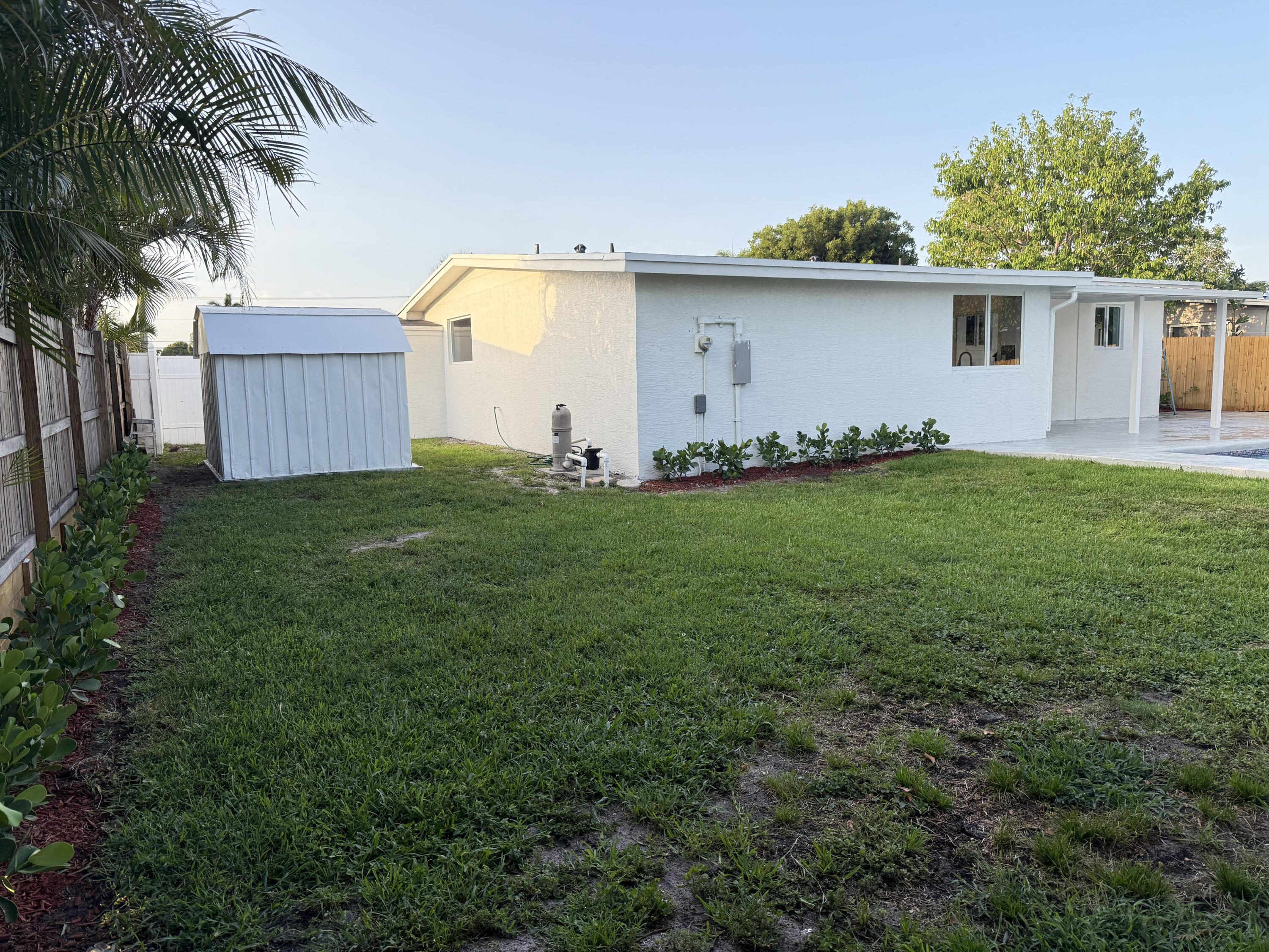 345 Pinehurst Road Palm Springs, FL 33461 - Photo 5 of 38 unnamed