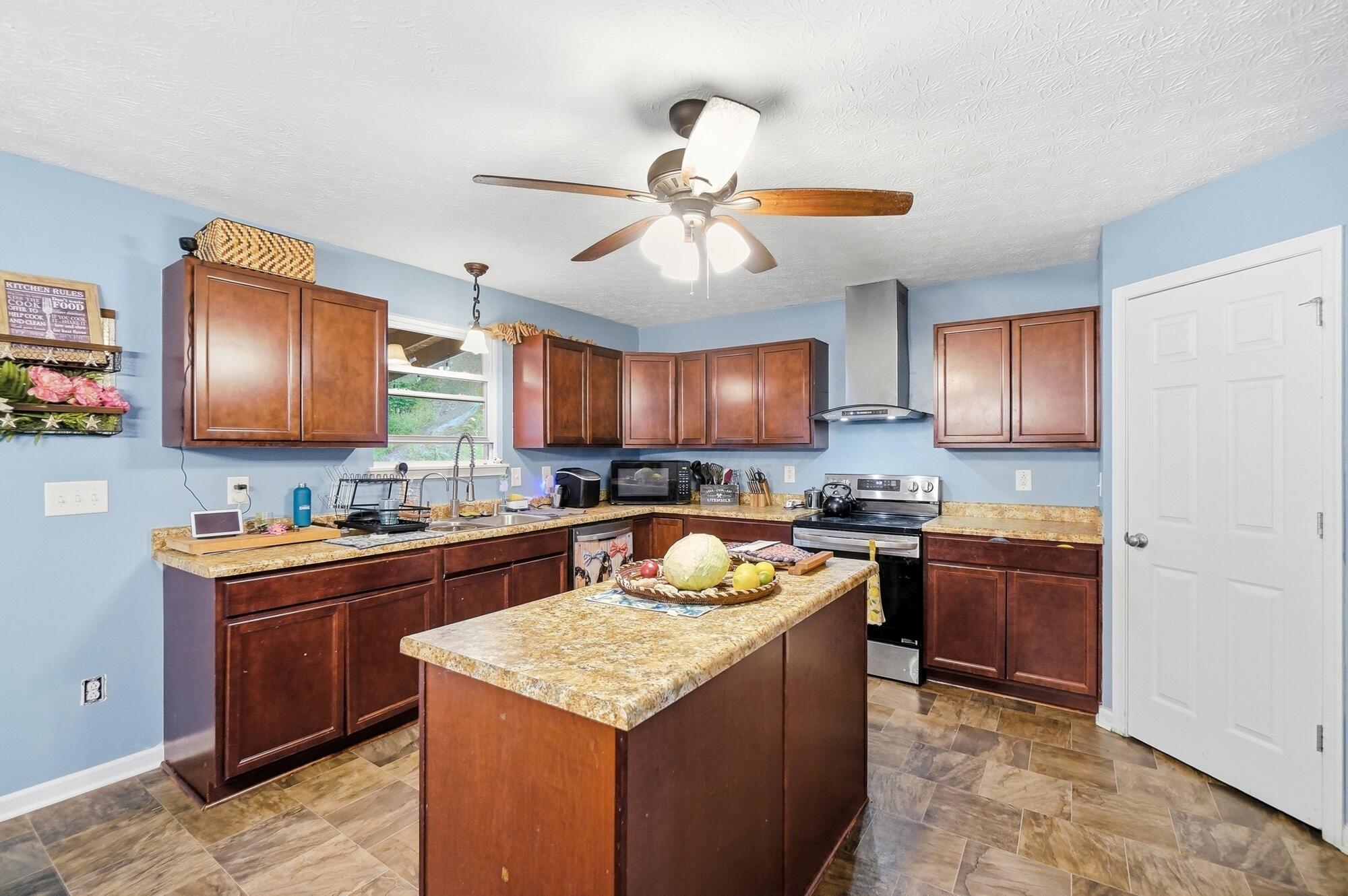 9535 Rain Rock Road Northeast Newark, OH 43055 - Photo 17 of 64 114