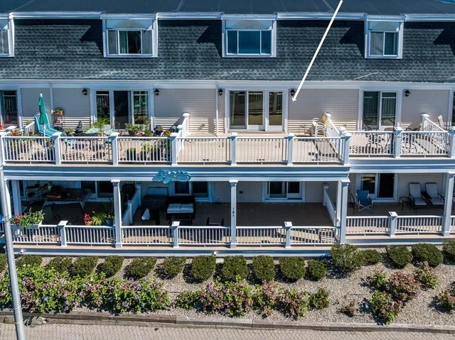 a view of house with front door
