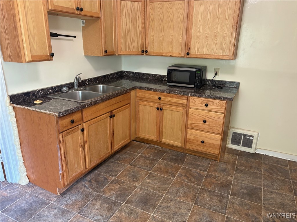 125-129 Hawley Street Buffalo, NY 14213 - Photo 21 of 23