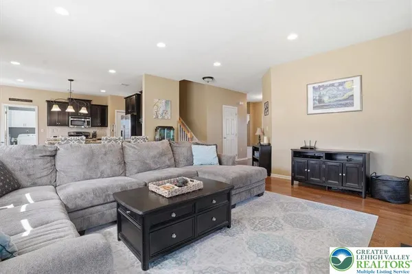 $609,900 | 2127 Eagles Landing Drive, Nazareth, PA 18064
