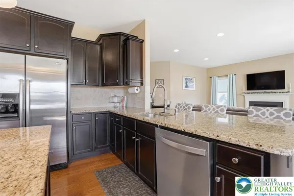 $609,900 | 2127 Eagles Landing Drive, Nazareth, PA 18064