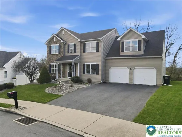 $609,900 | 2127 Eagles Landing Drive, Nazareth, PA 18064