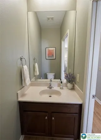 $609,900 | 2127 Eagles Landing Drive, Nazareth, PA 18064