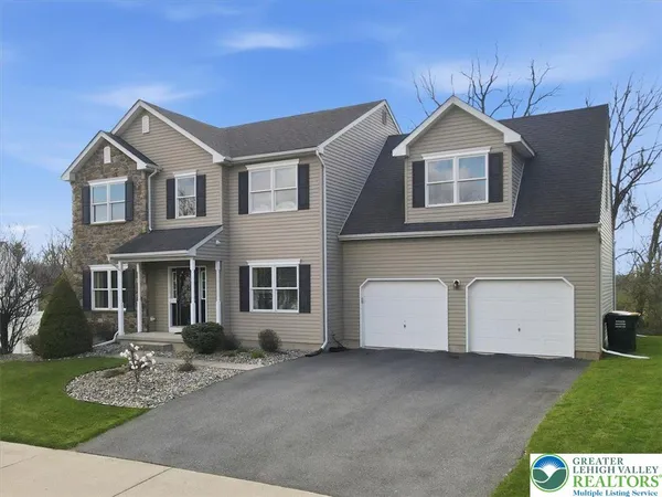 $609,900 | 2127 Eagles Landing Drive, Nazareth, PA 18064