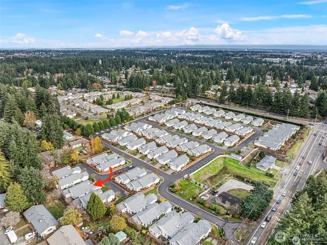 $699,995 | 6910 38th St Court West, University Place, WA 98466