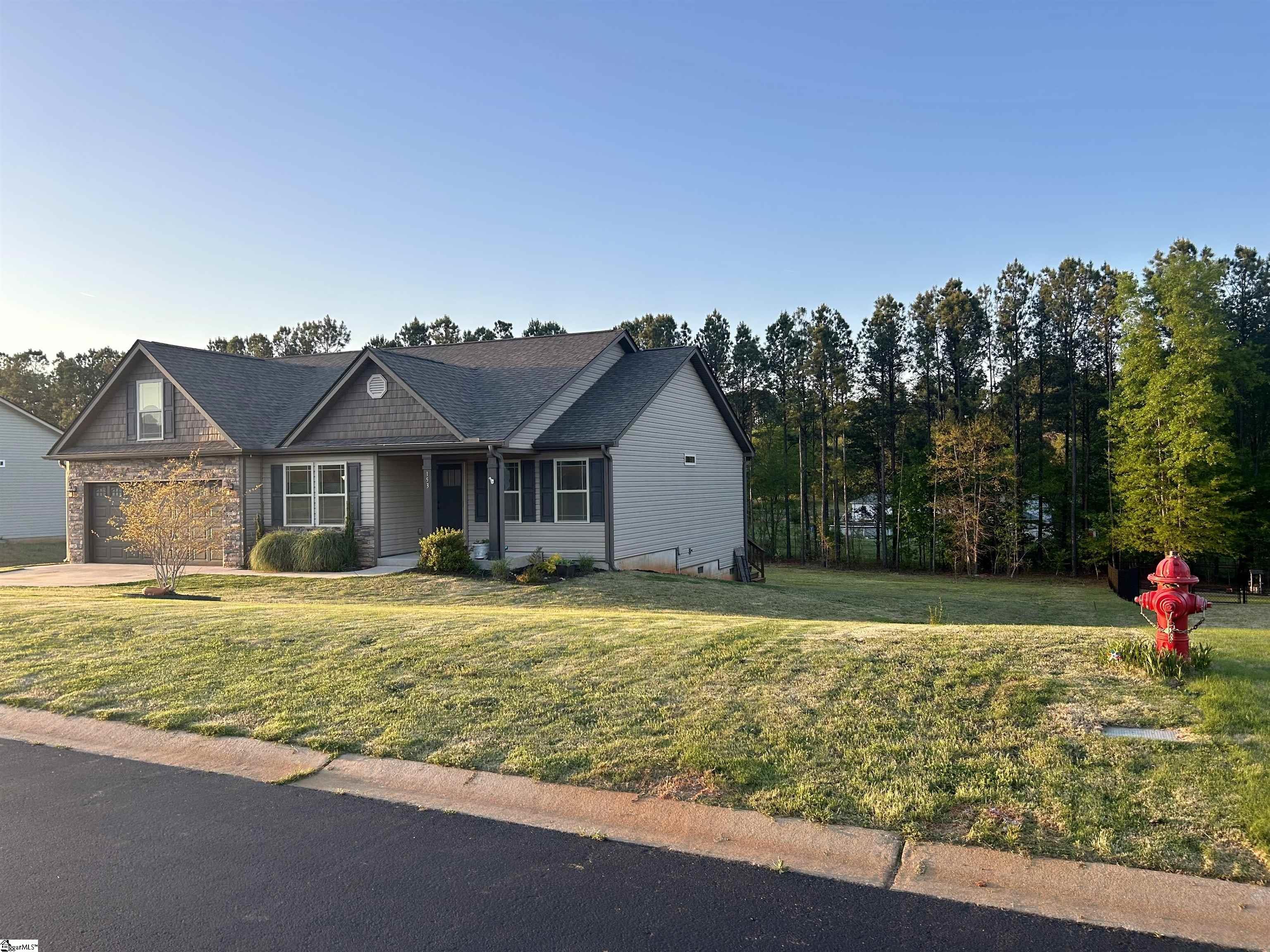 153 Fruitridge Trail Inman, SC 29349 - Photo 3 of 46 Gallery Image 3