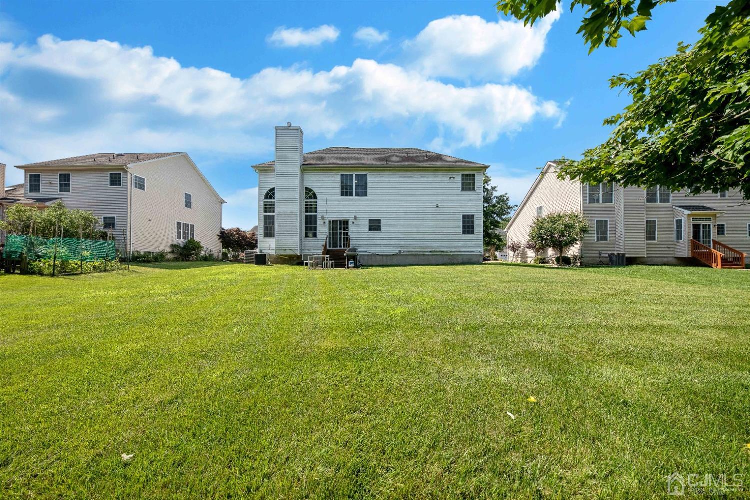 30 Chesapeake Road Monmouth Junction, NJ 08852 - Photo 4 of 29