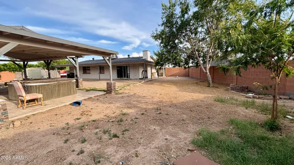 $390,000 | 922 West Angela Drive, Phoenix, AZ 85023