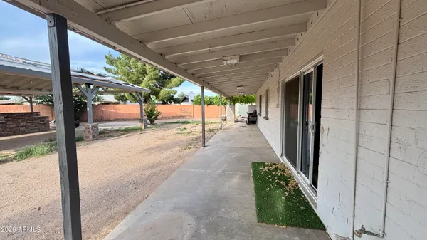$390,000 | 922 West Angela Drive, Phoenix, AZ 85023
