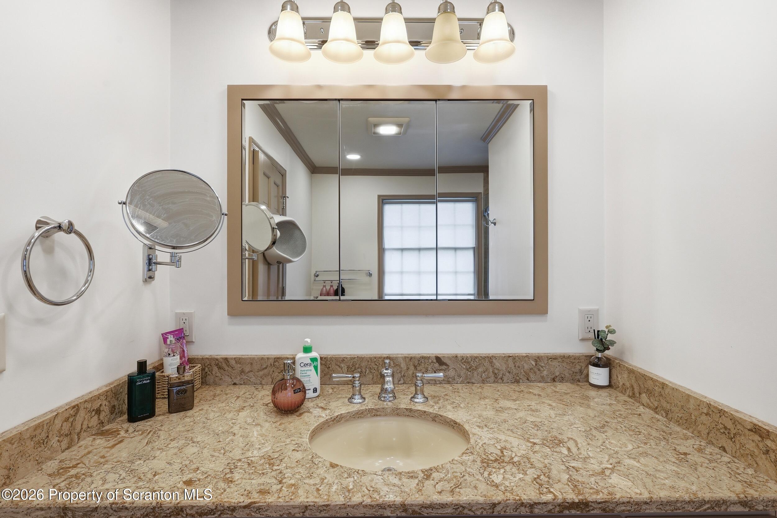 208 Stoney Creek Road Clarks Summit, PA 18411 - Photo 21 of 48 Master Bath