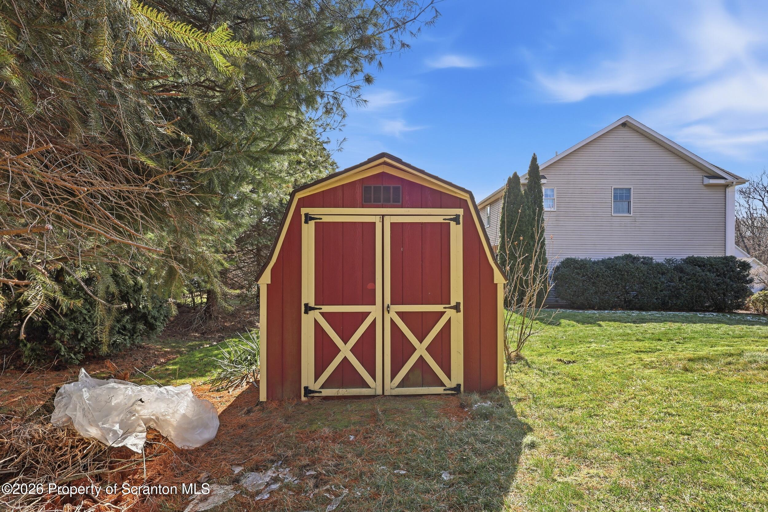 208 Stoney Creek Road Clarks Summit, PA 18411 - Photo 39 of 48 Exterior