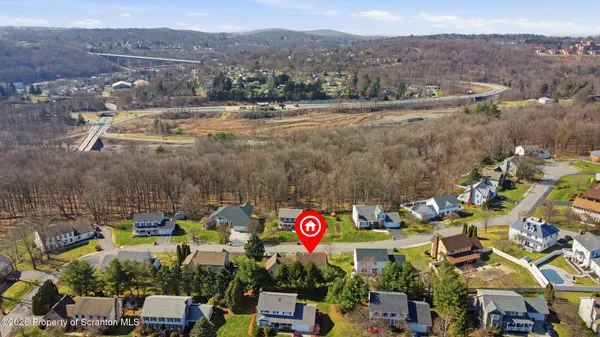 $499,900 | 208 Stoney Creek Road, Clarks Summit, PA 18411