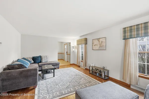 $499,900 | 208 Stoney Creek Road, Clarks Summit, PA 18411