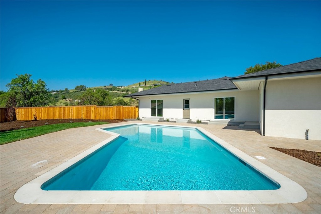 1026 Merry Hill Road Paso Robles, CA 93446 - Photo 32 of 64