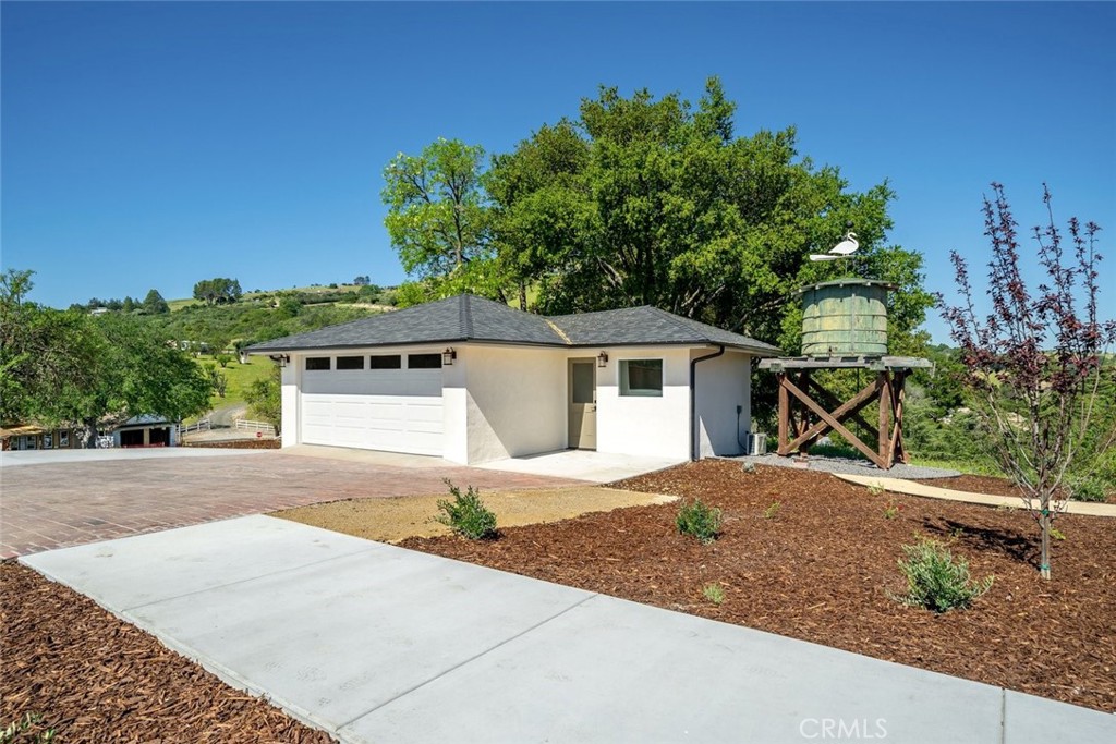 1026 Merry Hill Road Paso Robles, CA 93446 - Photo 56 of 64