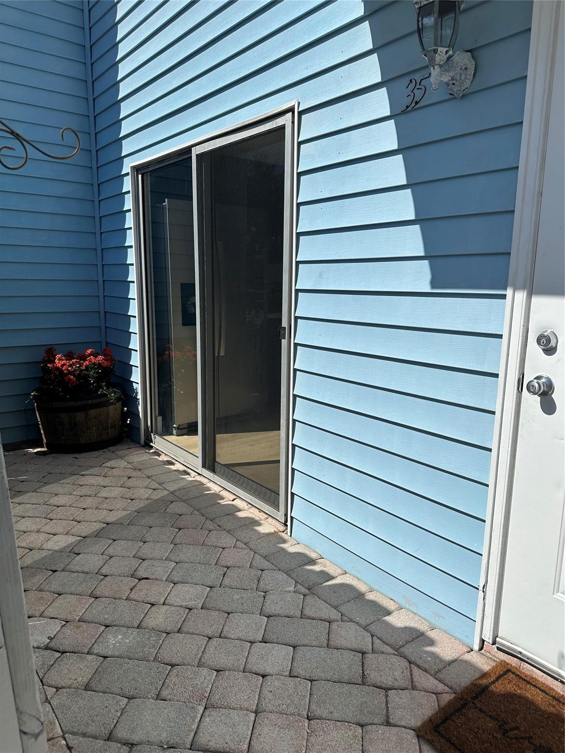 35 Southwest 3rd Street Pompano Beach, FL 33060 - Photo 3 of 23 Photo 3