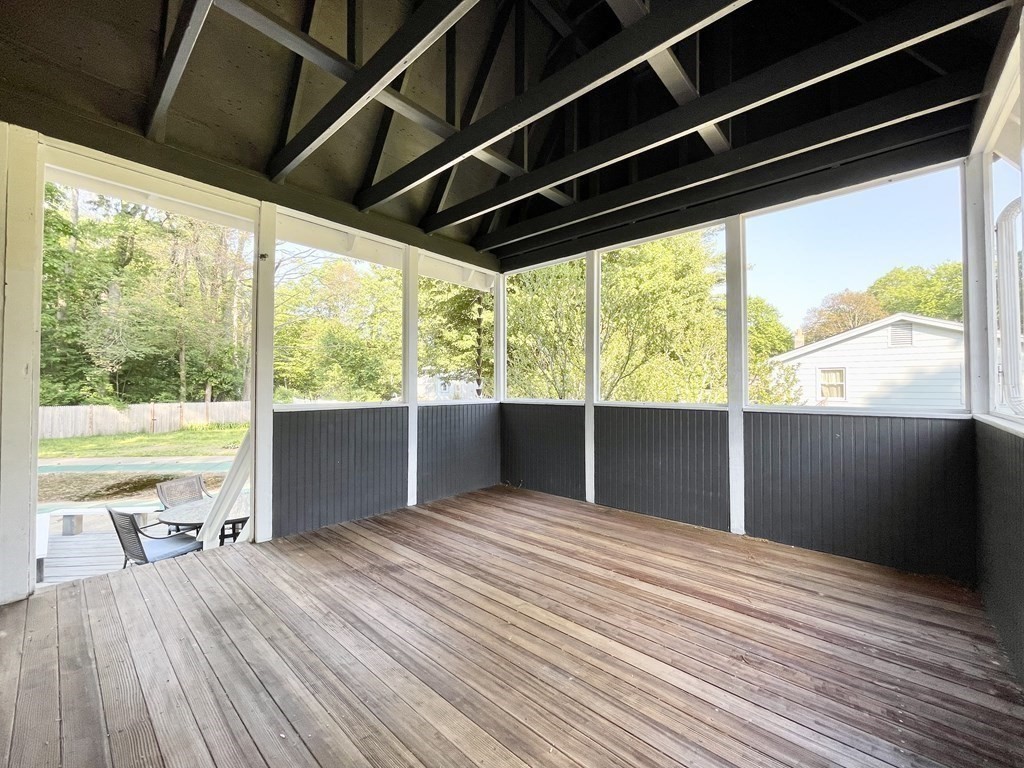 44 Toll Road Salisbury, MA 01952 - Photo 25 of 34