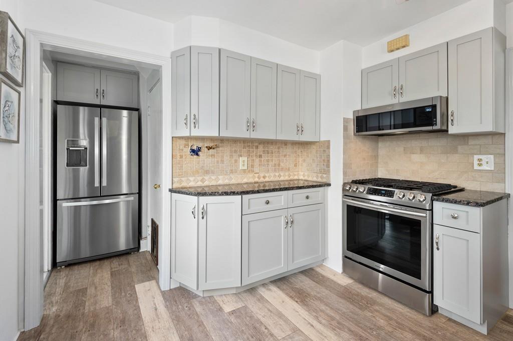 133 Brayton Road Boston, MA 02135 - Photo 6 of 20 Gallery Image 6