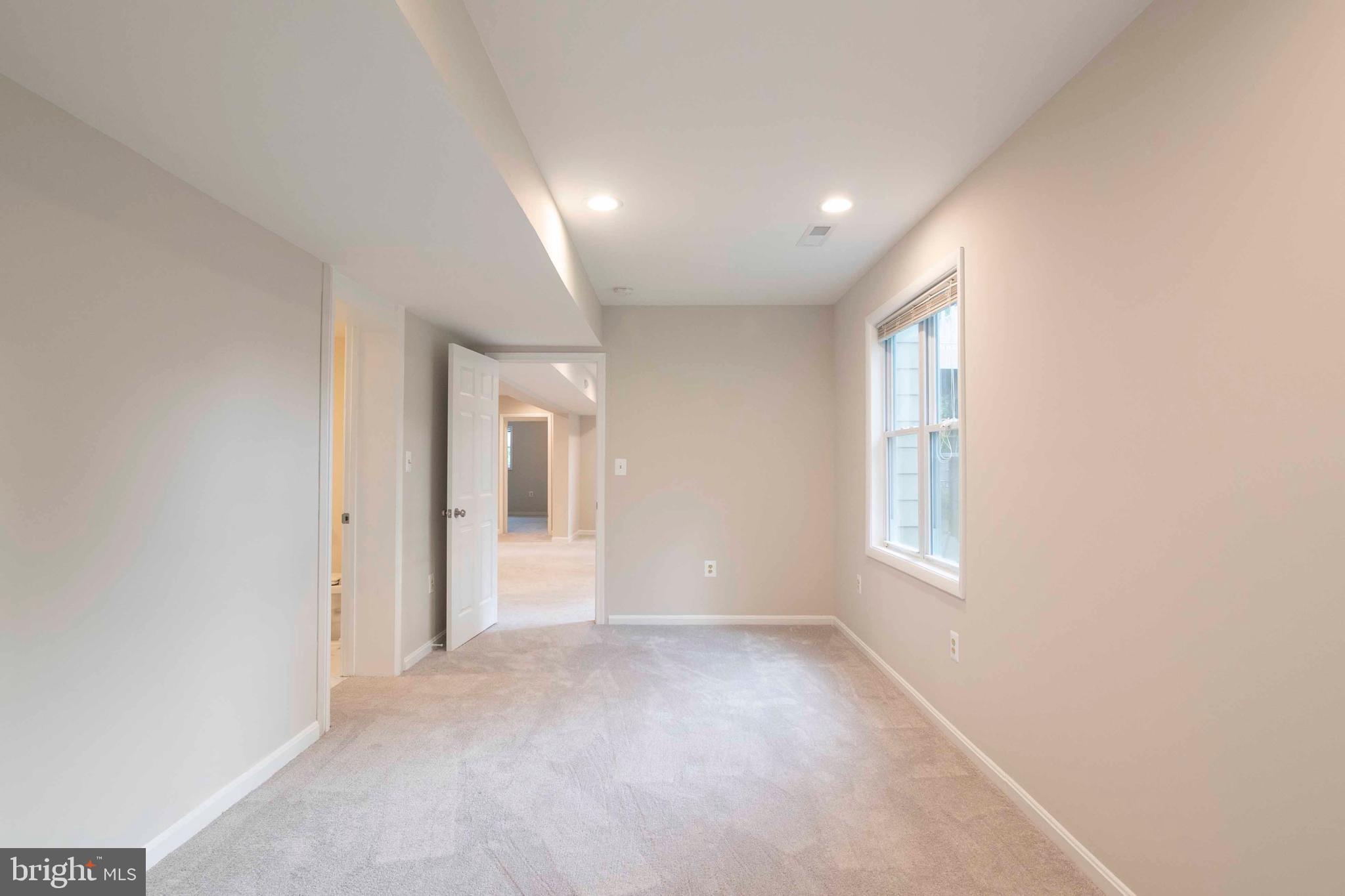 1003 Monroe Street Herndon, VA 20170 - Photo 104 of 120