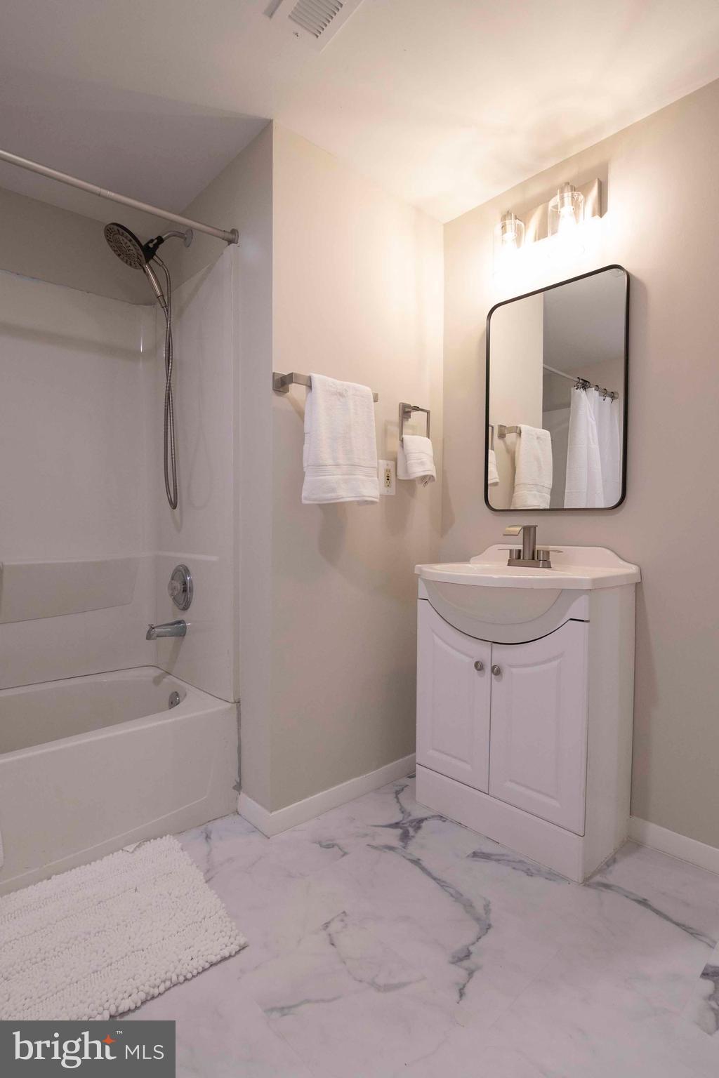 1003 Monroe Street Herndon, VA 20170 - Photo 108 of 120