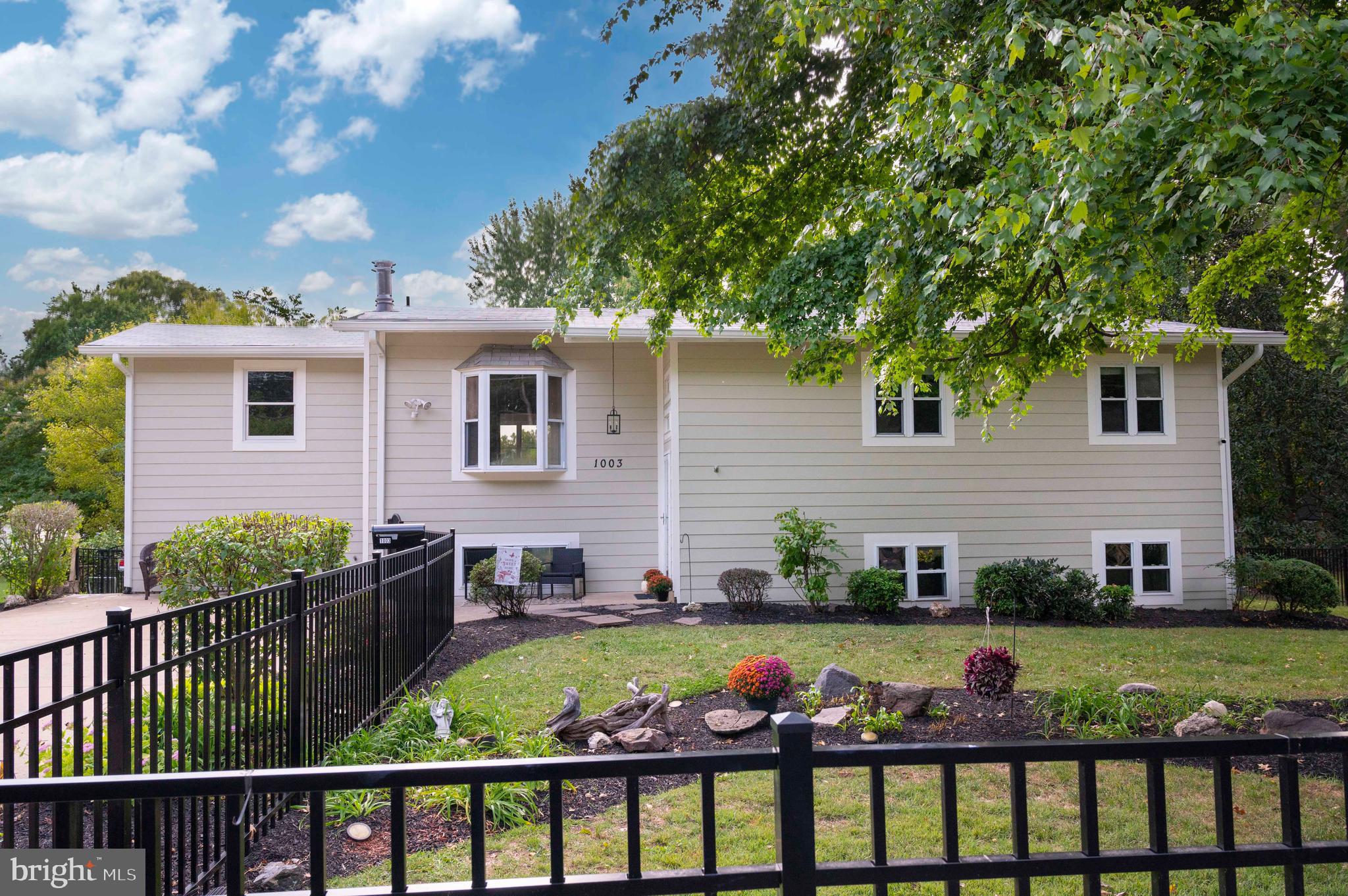 1003 Monroe Street Herndon, VA 20170 - Photo 21 of 120