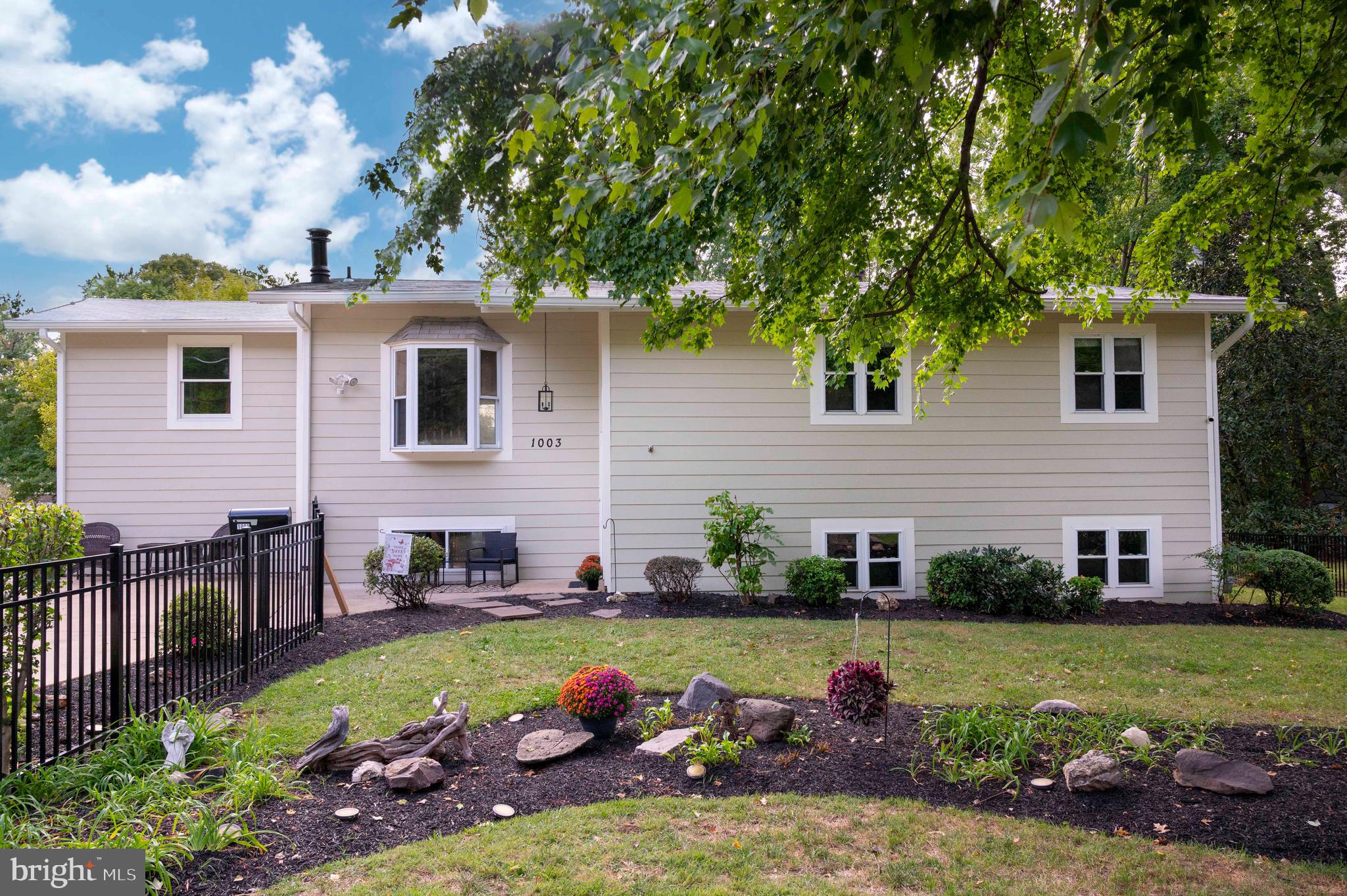 1003 Monroe Street Herndon, VA 20170 - Photo 22 of 120