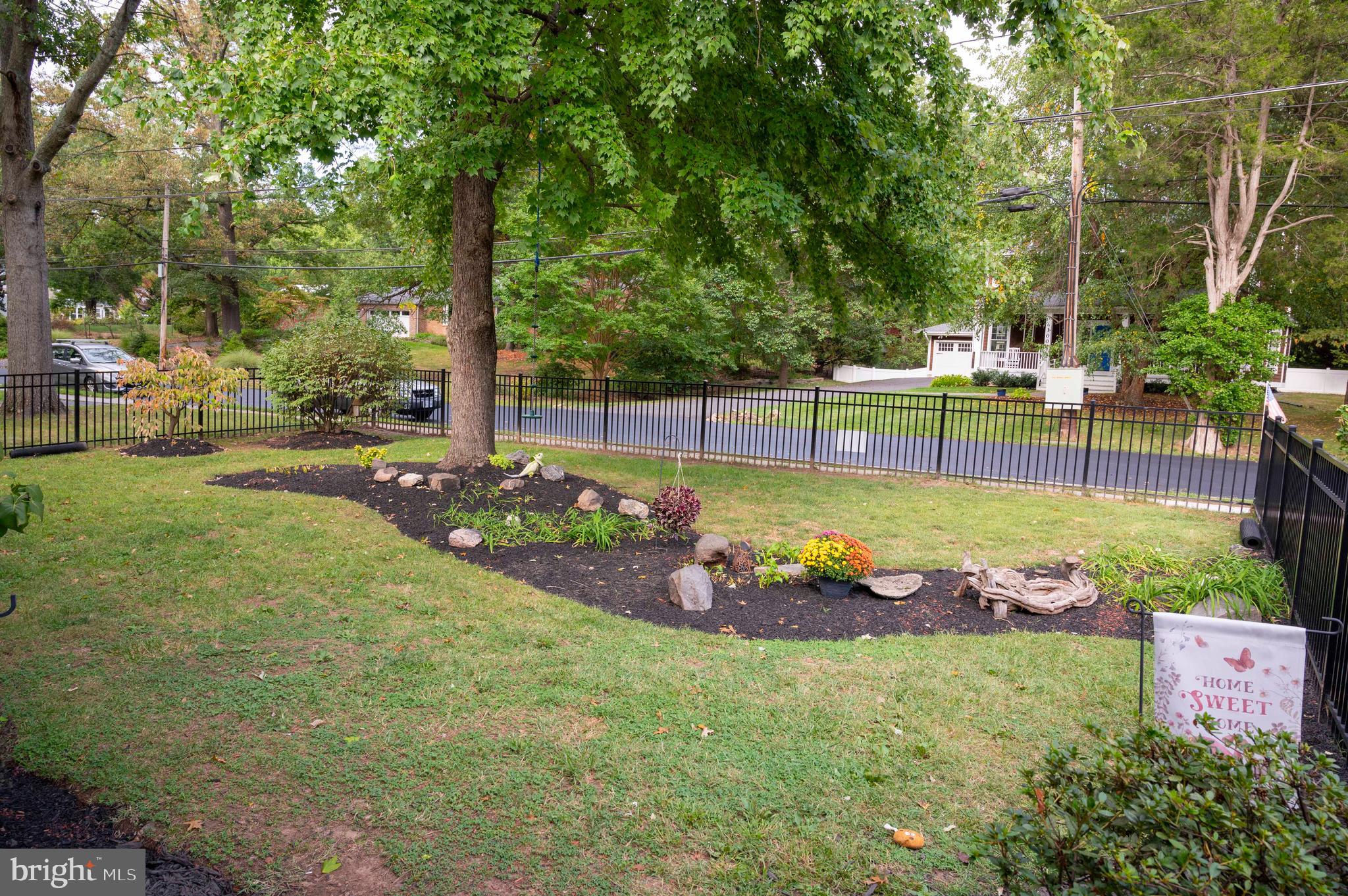 1003 Monroe Street Herndon, VA 20170 - Photo 23 of 120