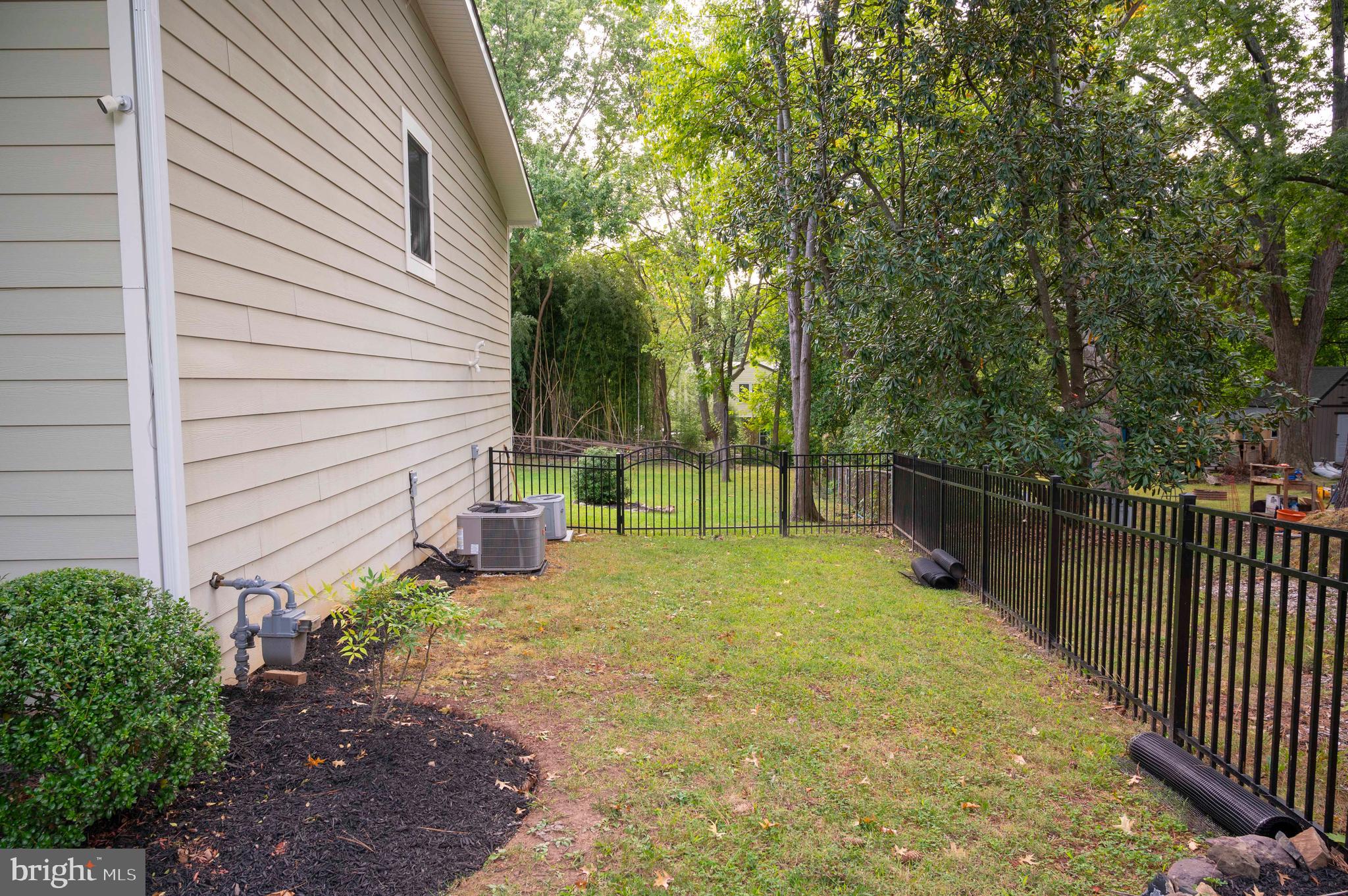 1003 Monroe Street Herndon, VA 20170 - Photo 28 of 120