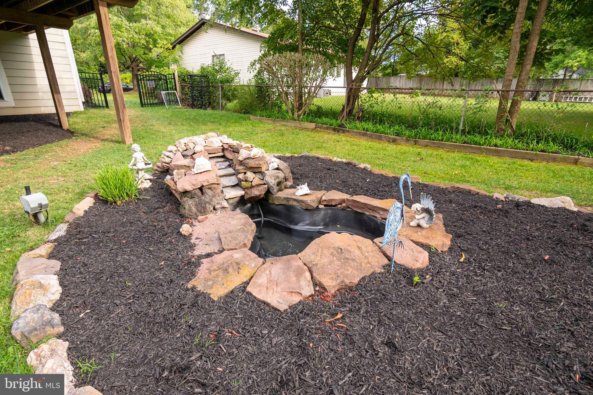 1003 Monroe Street Herndon, VA 20170 - Photo 44 of 120