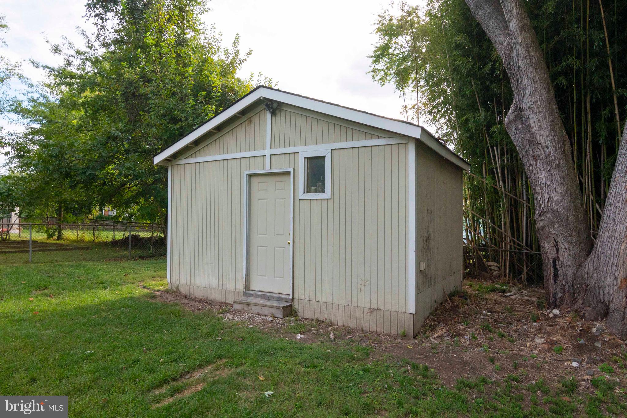 1003 Monroe Street Herndon, VA 20170 - Photo 48 of 120