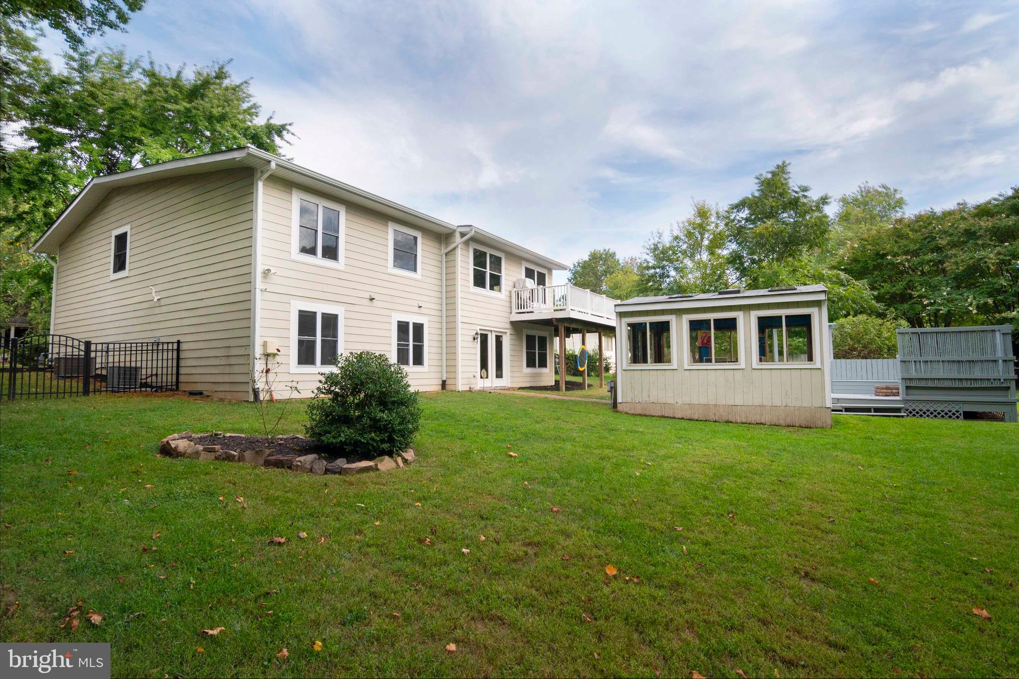 1003 Monroe Street Herndon, VA 20170 - Photo 52 of 120