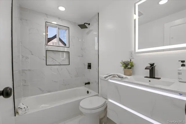 $679,999 | 126 Fairview Boulevard, Hempstead, NY 11550