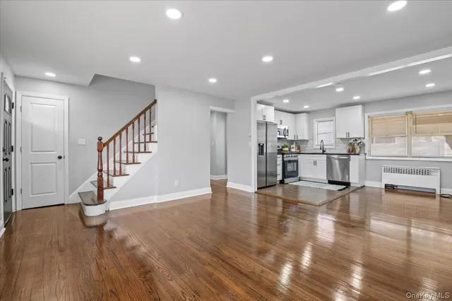 $679,999 | 126 Fairview Boulevard, Hempstead, NY 11550