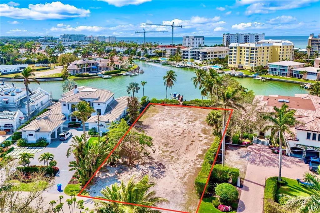 286 Springline Drive Naples, FL 34102 - Photo 6 of 13